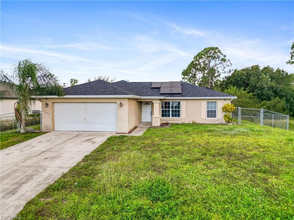 3227 58th ST W LEHIGH ACRES, FL 33971