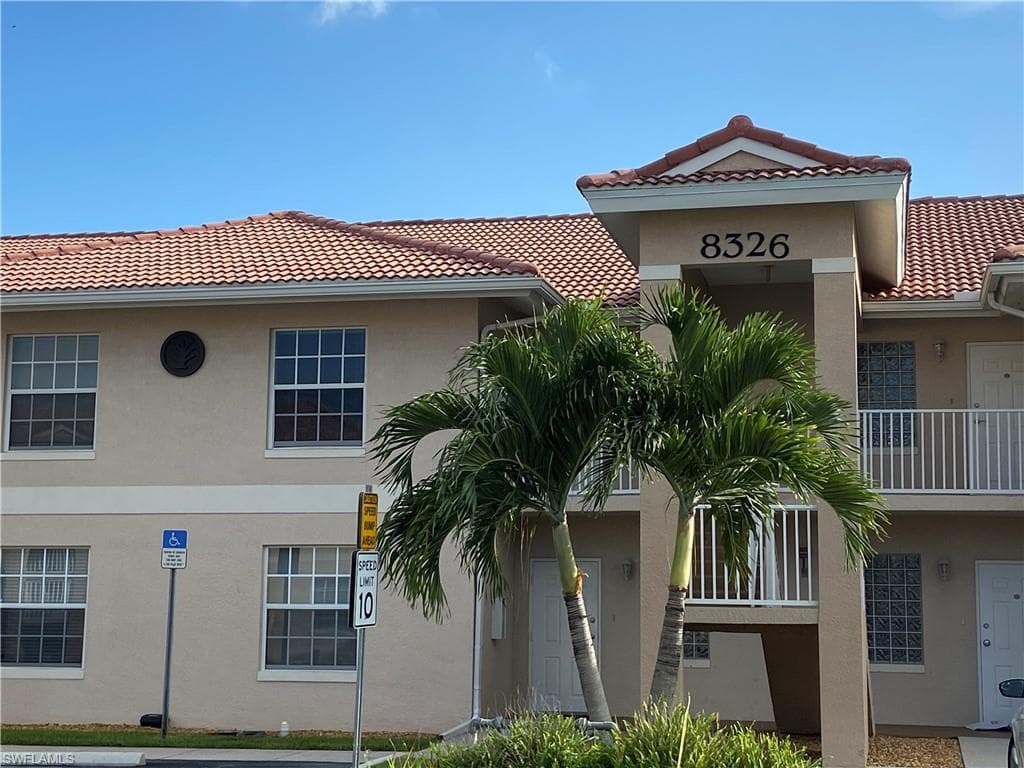 8326 Bernwood Cove LOOP 910 FORT MYERS, FL 33966