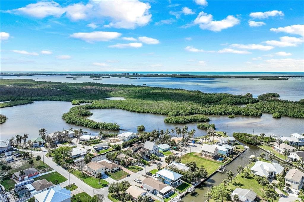 4729 Jackfish ST BONITA SPRINGS, FL 34134
