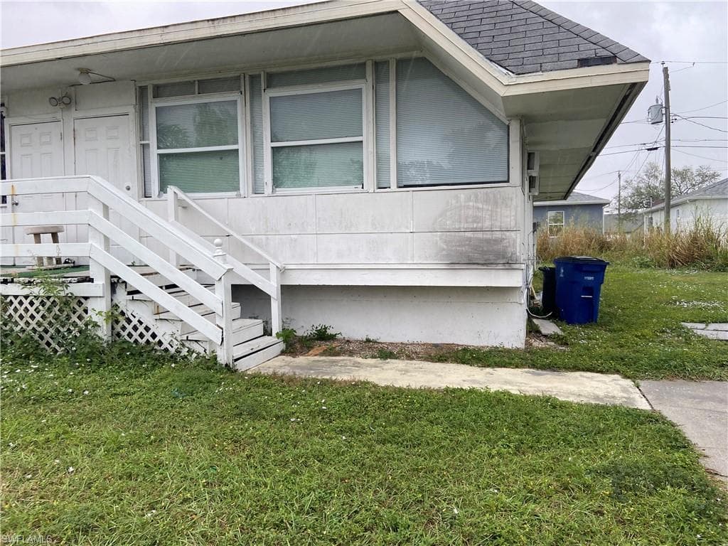 17375 Dowling DR 17377 FORT MYERS, FL 33967