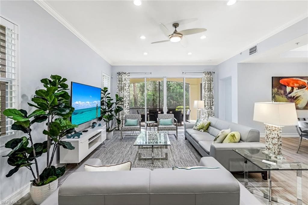 2859 Tiburon BLVD E 101 NAPLES, FL 34109