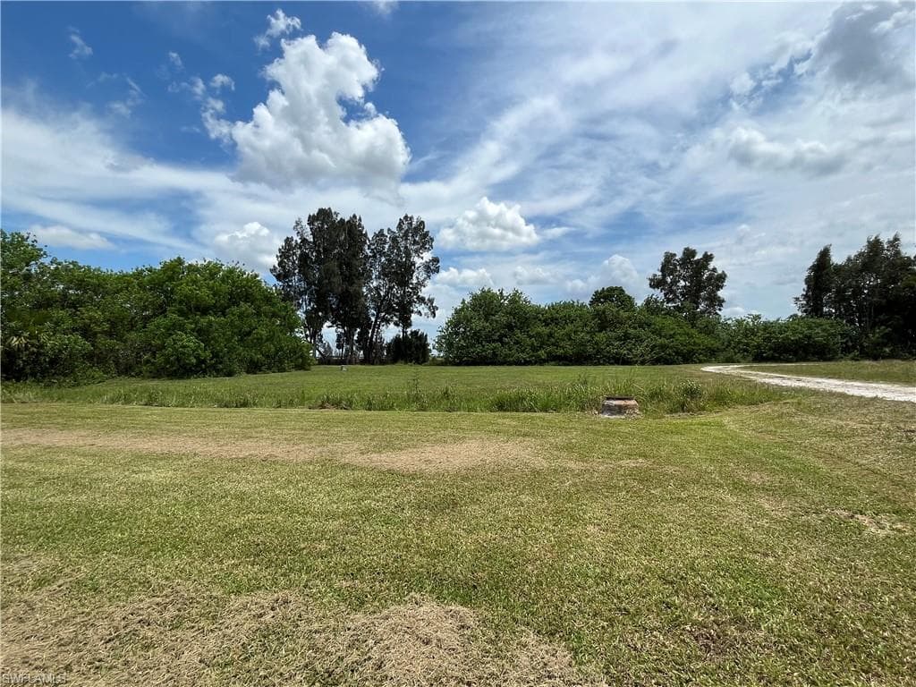 940 Meyerchick DR MOORE HAVEN, FL 33471