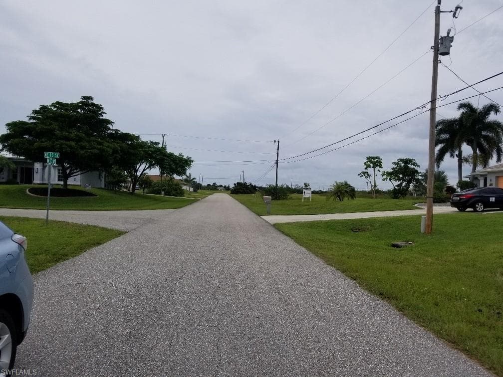 1423 NE 20th AVE CAPE CORAL, FL 33909
