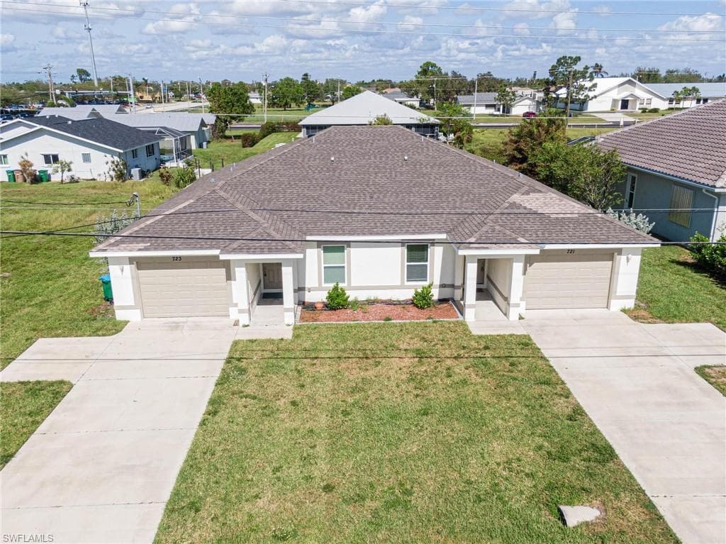 723 SW 40th TER CAPE CORAL, FL 33914