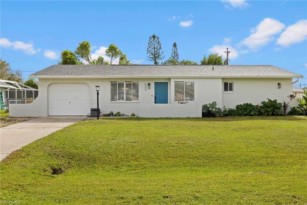 906 SE 32nd TER CAPE CORAL, FL 33904