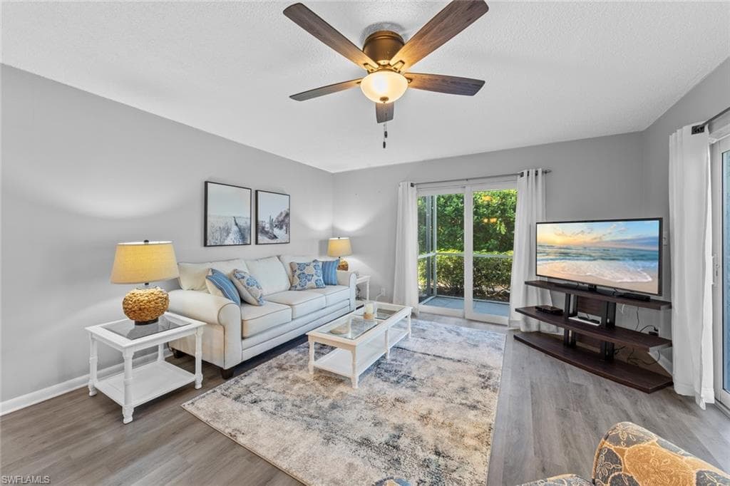 256 Palm DR 5 NAPLES, FL 34112