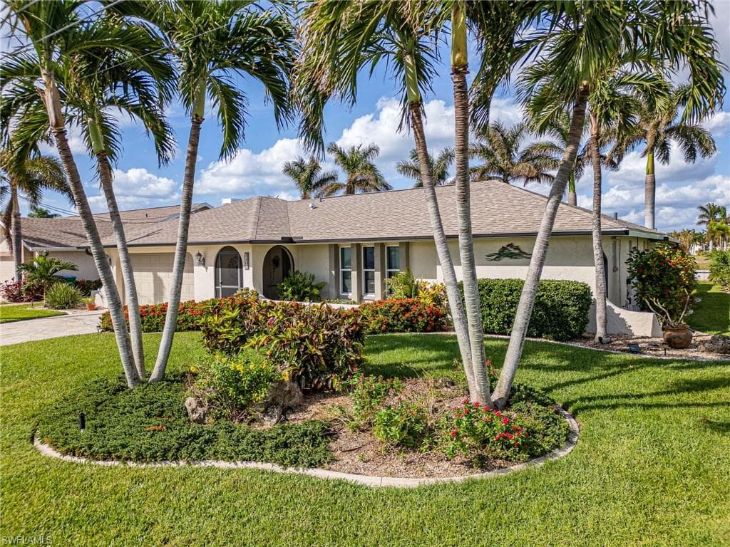 1107 SE 36th TER CAPE CORAL, FL 33904