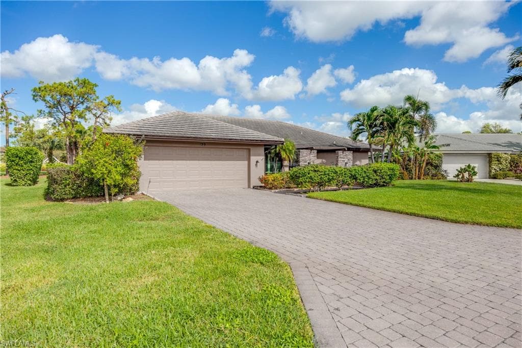 172 Palmetto Dunes CIR NAPLES, FL 34113
