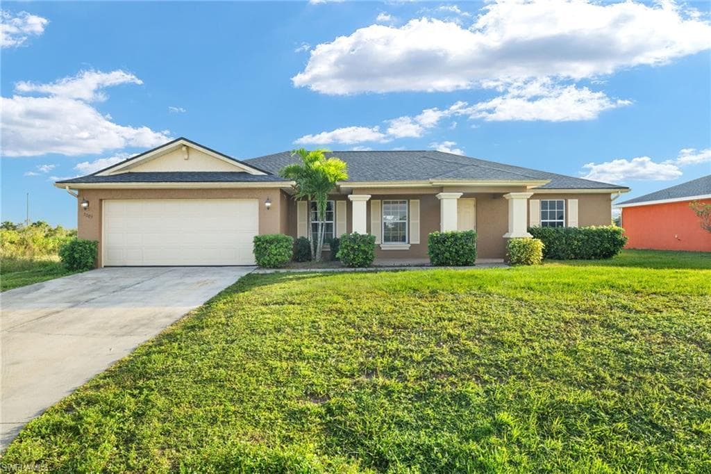 3005 65th ST W LEHIGH ACRES, FL 33971