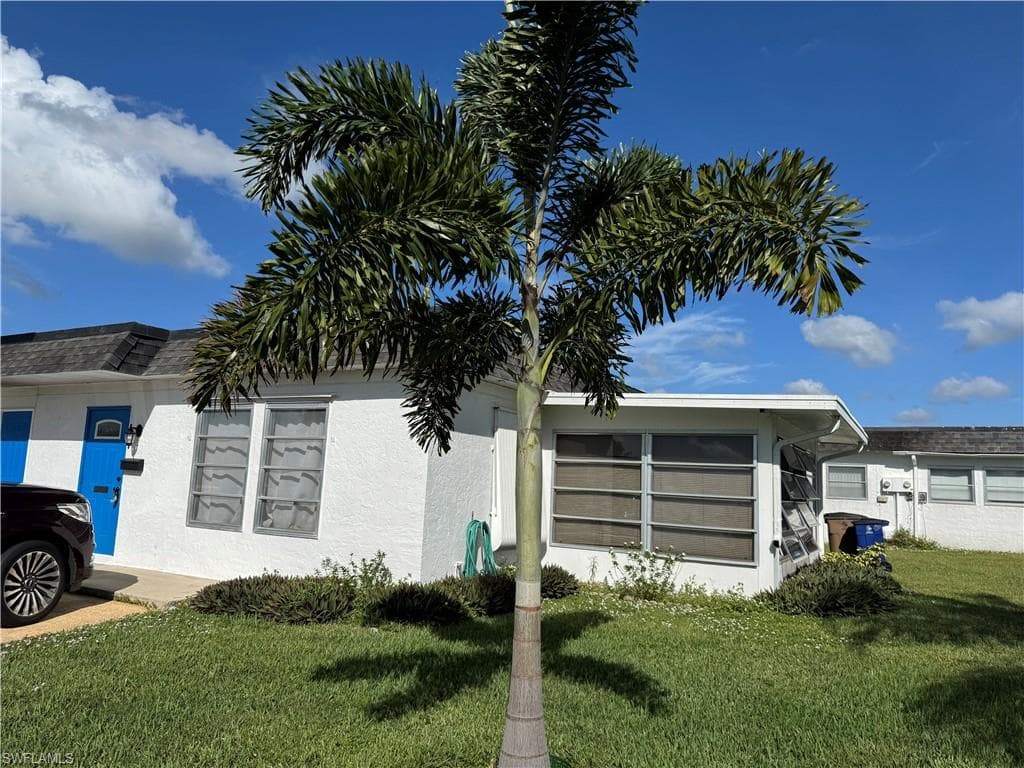 7 Temple CT LEHIGH ACRES, FL 33936