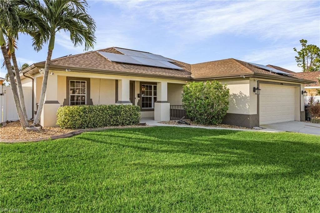 3216 NE 14th CT CAPE CORAL, FL 33909
