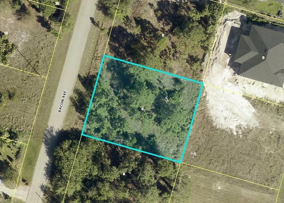 1237 Bacon AVE FORT MYERS, FL 33913