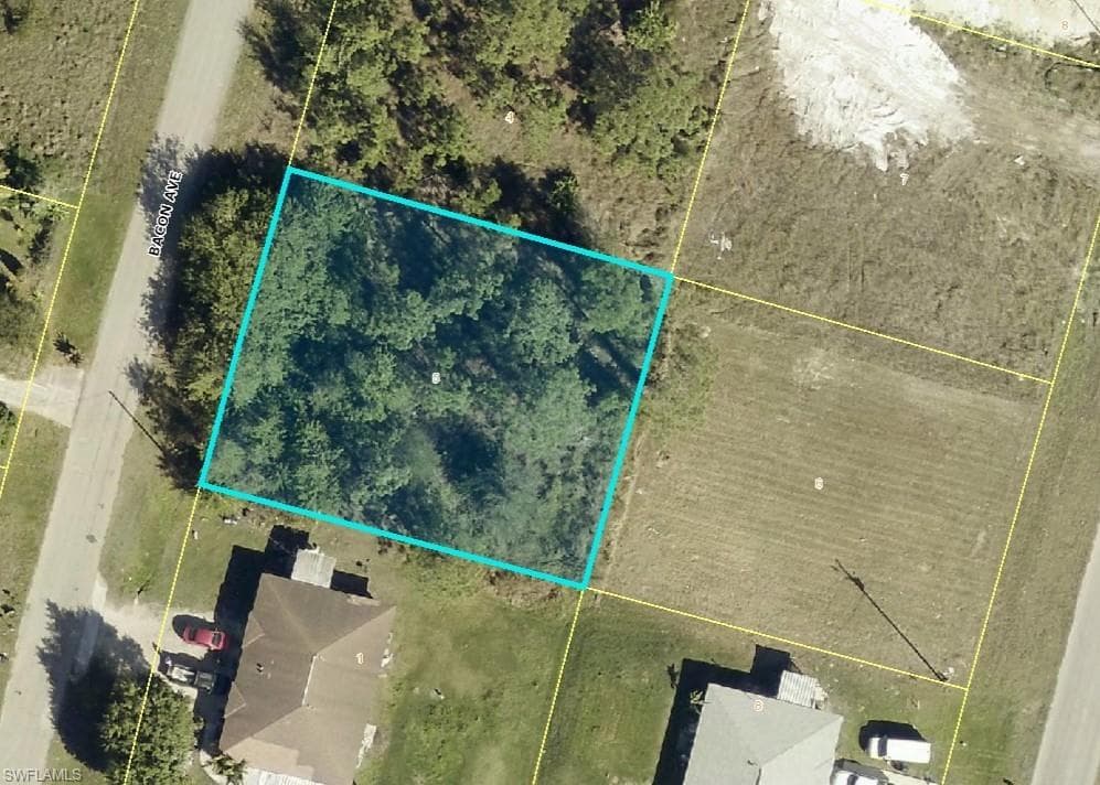 1239 Bacon AVE FORT MYERS, FL 33913