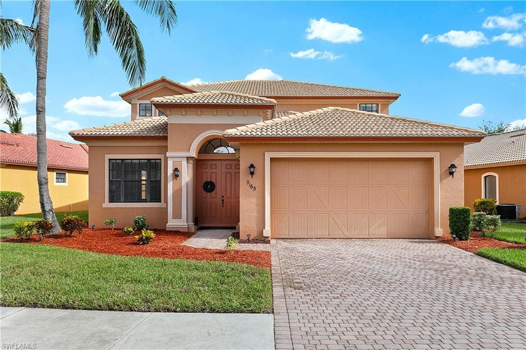 9163 River Otter DR FORT MYERS, FL 33912