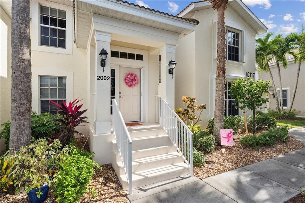 10117 Colonial Country Club BLVD 2002 FORT MYERS, FL 33913