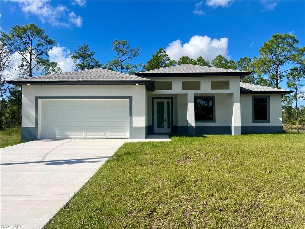 320 Lanford AVE S LEHIGH ACRES, FL 33974