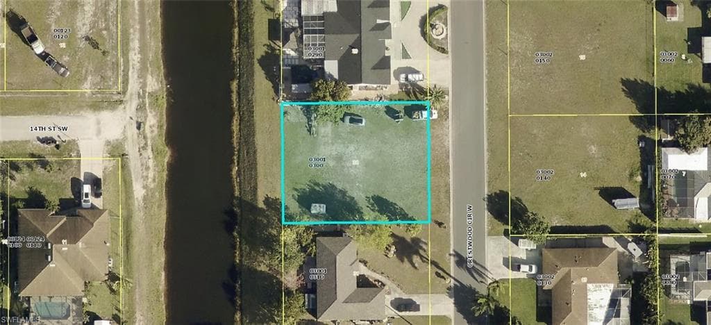 1519 Crestwood CIR W LEHIGH ACRES, FL 33936