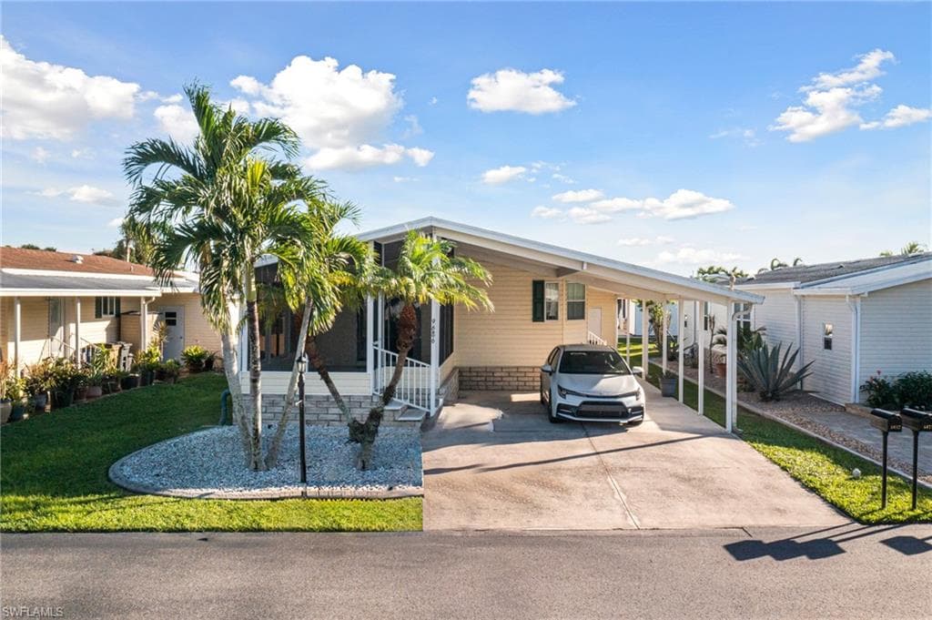 9686 Sugarberry WAY FORT MYERS, FL 33905