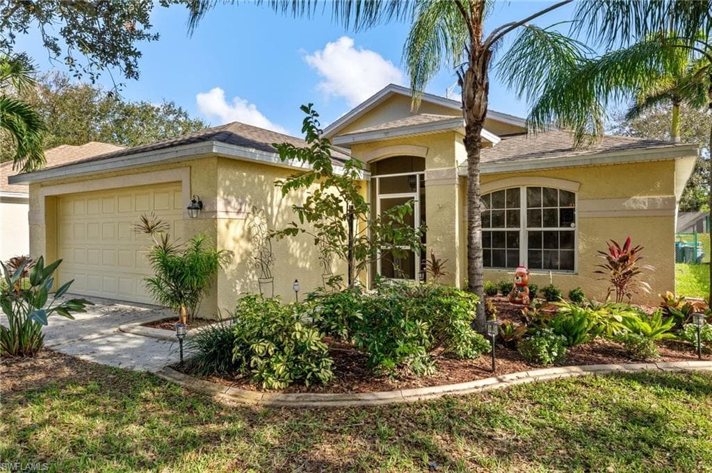 17982 Oakmont Ridge CIR FORT MYERS, FL 33967