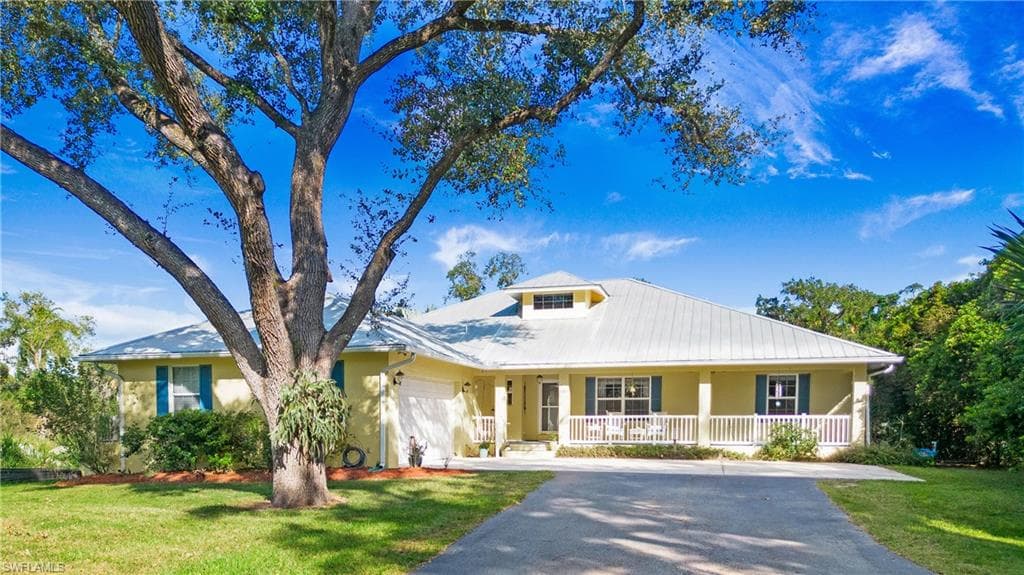 4673 Long Lake DR FORT MYERS, FL 33905