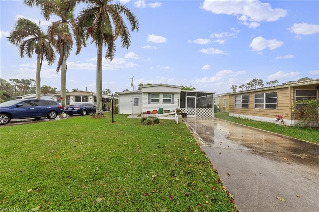 26118 Cabana RD BONITA SPRINGS, FL 34135