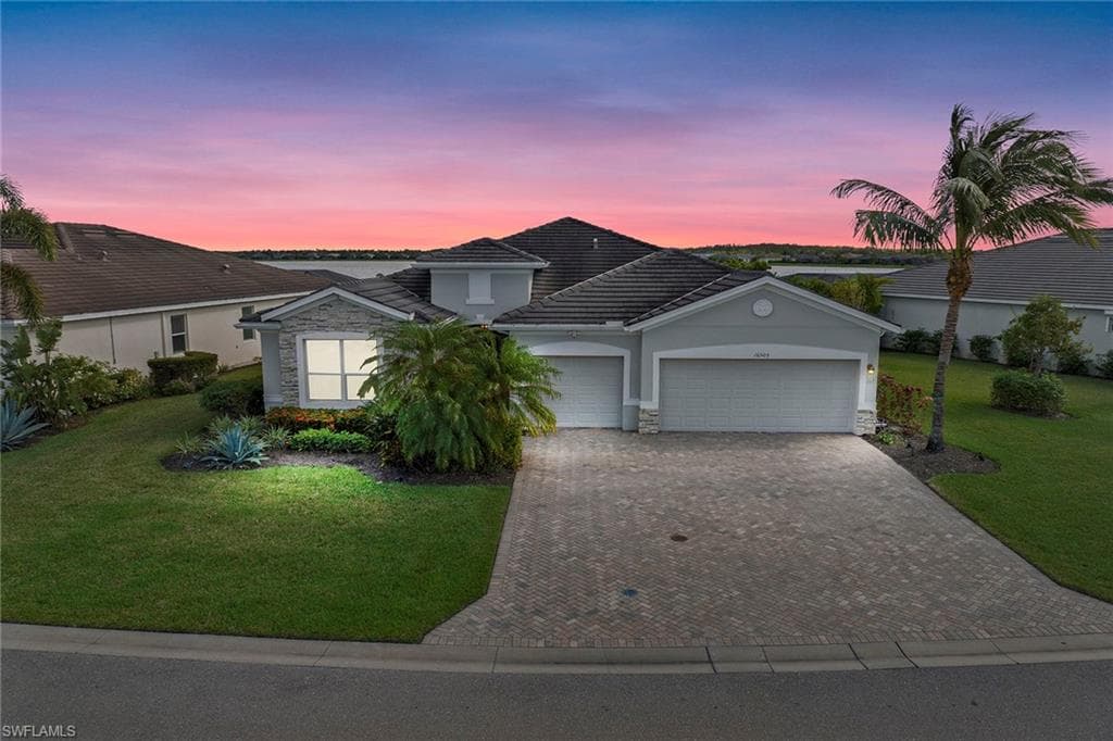 16505 Bonita Landing CIR BONITA SPRINGS, FL 34135