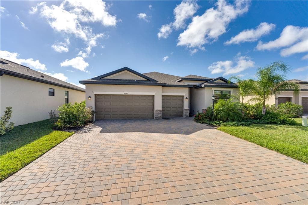 14682 Carva LN FORT MYERS, FL 33905