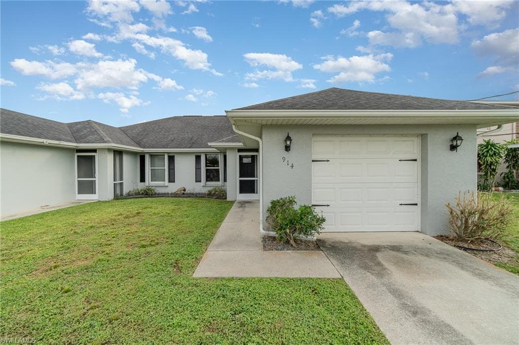 914 SE 14th TER CAPE CORAL, FL 33990