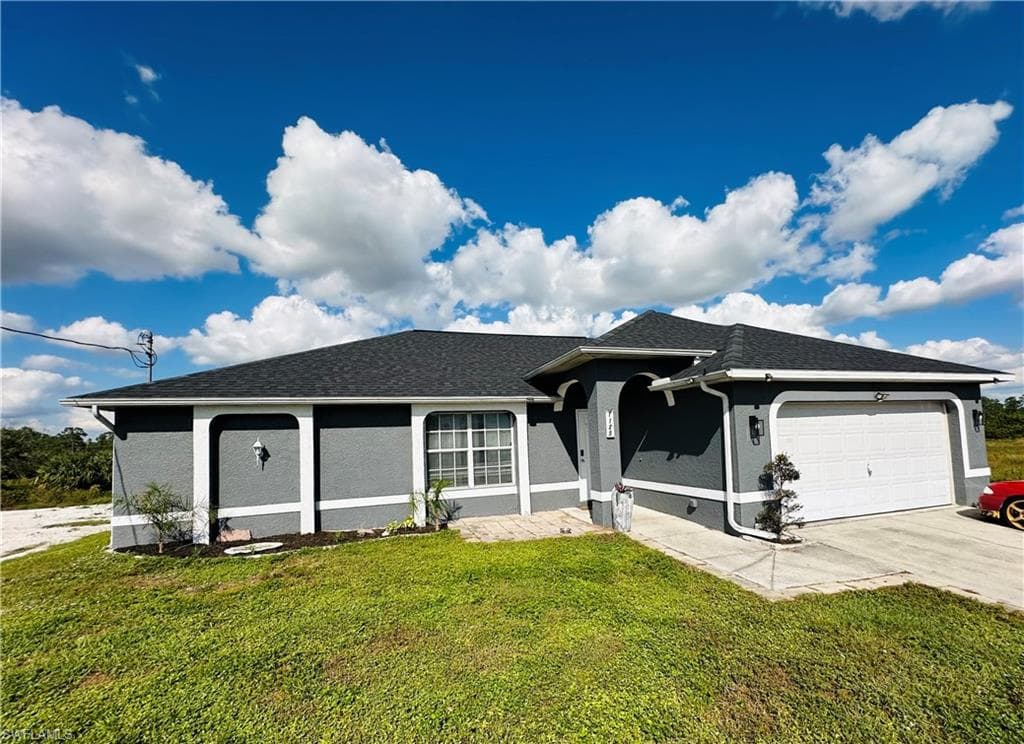 1125 Parnell CT LEHIGH ACRES, FL 33974