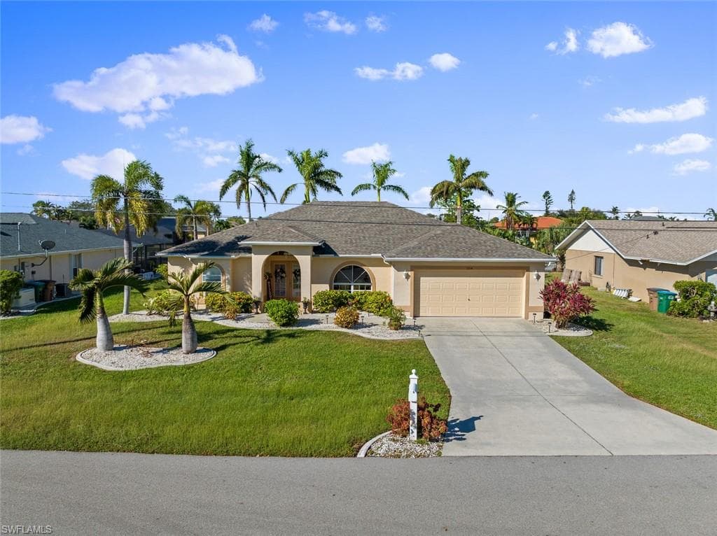 204 SE 15th PL CAPE CORAL, FL 33990