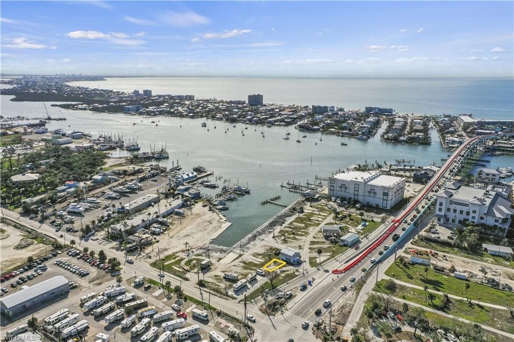 19281 #36 San Carlos BLVD FORT MYERS BEACH, FL 33931