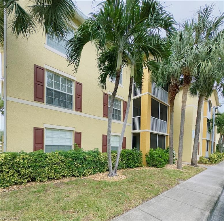 4121 Residence DR 319 FORT MYERS, FL 33901