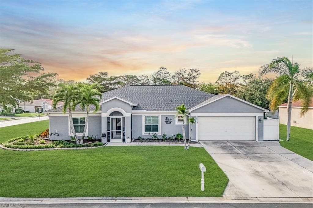 2673 Nature Pointe LOOP FORT MYERS, FL 33905