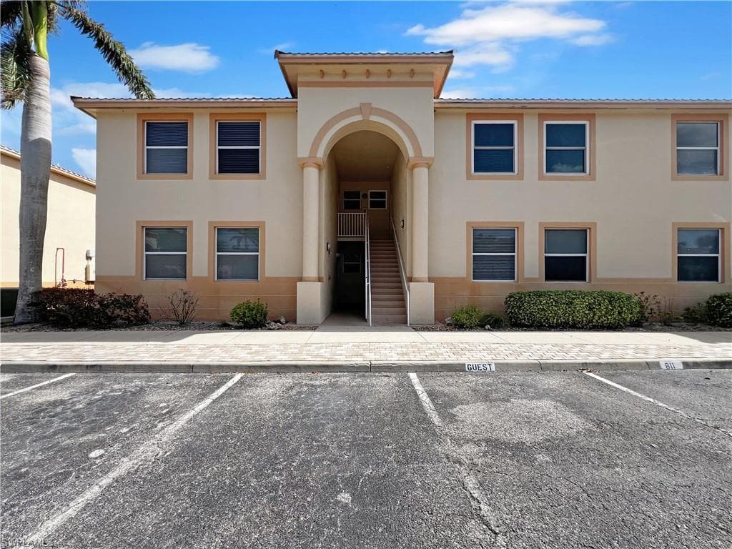 15417 Bellamar CIR 821 FORT MYERS, FL 33908