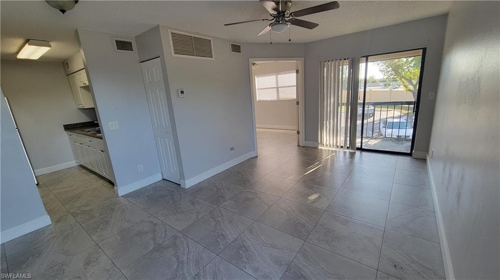 5325 Summerlin RD 2514 FORT MYERS, FL 33919