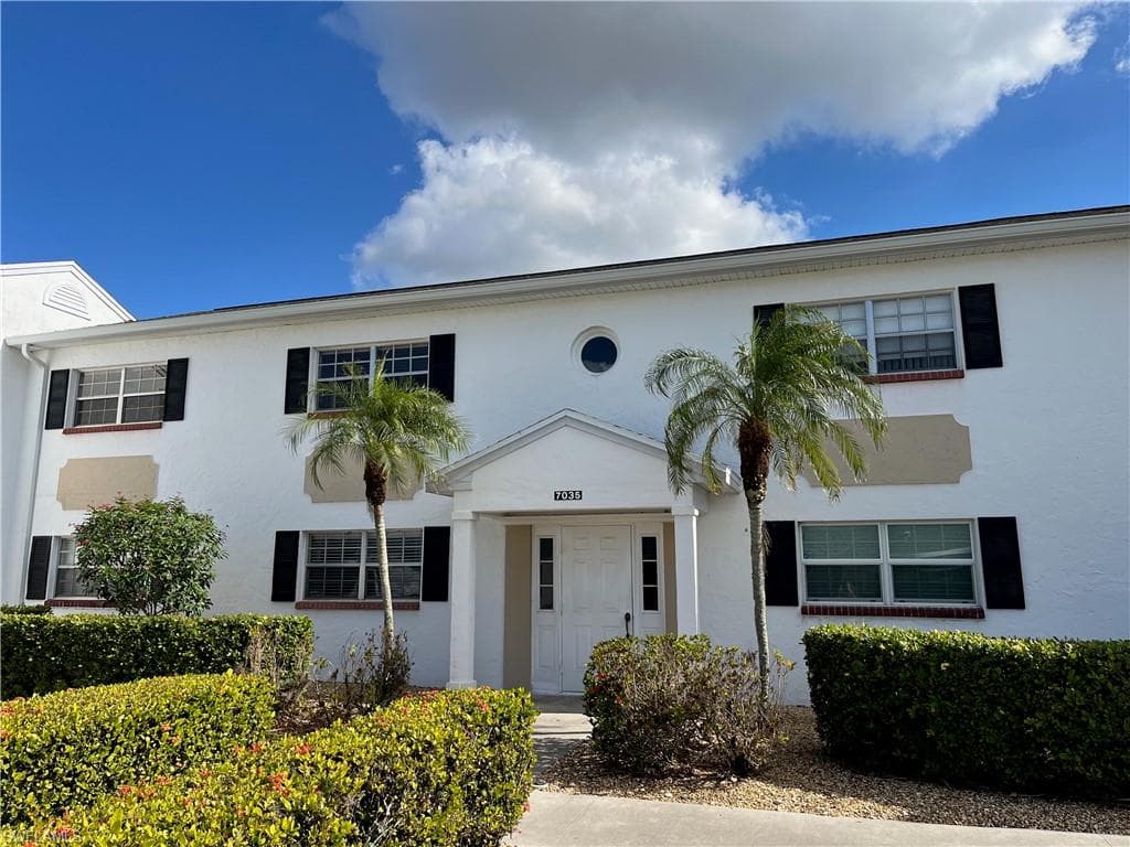 7035 Cedarhurst DR 12C FORT MYERS, FL 33919