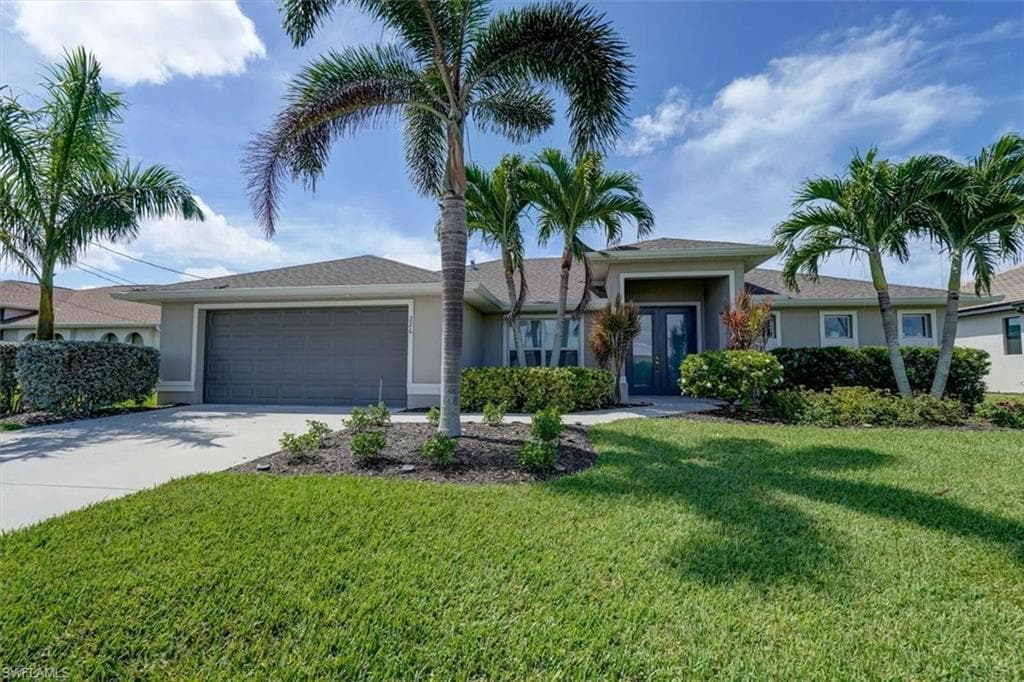 226 SW 39th TER CAPE CORAL, FL 33914