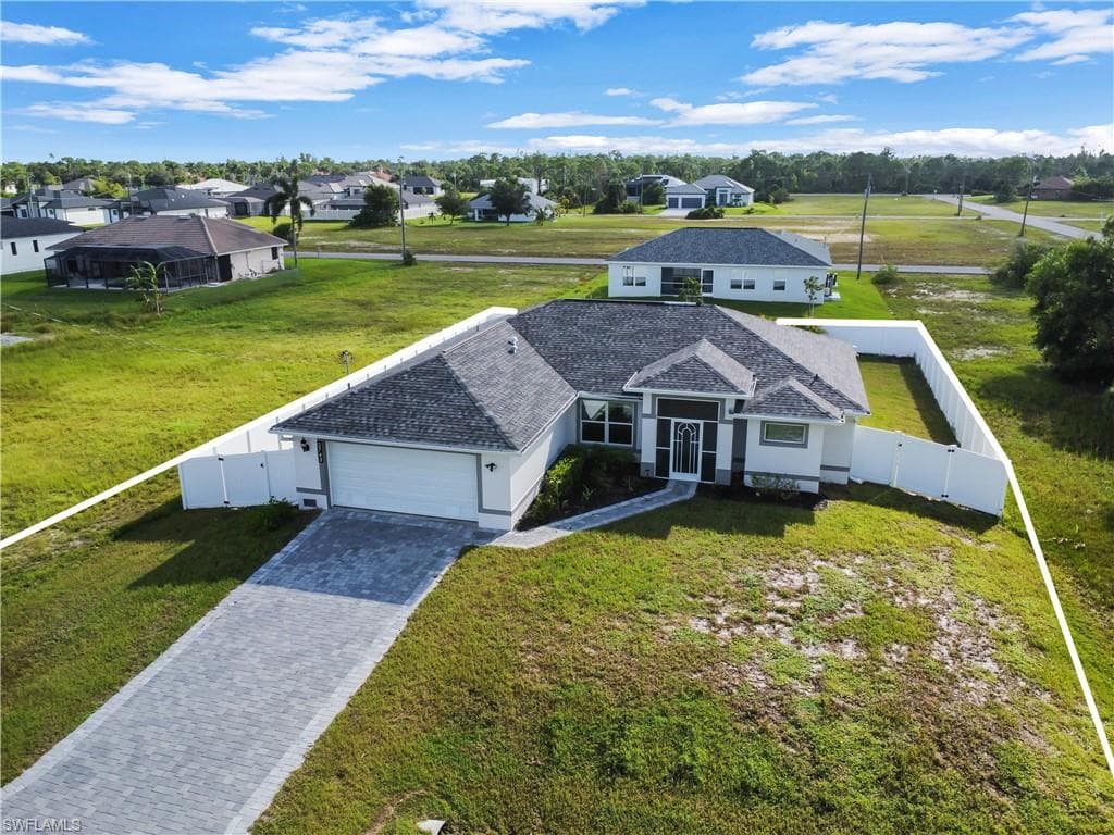 2743 NW 42nd AVE CAPE CORAL, FL 33993