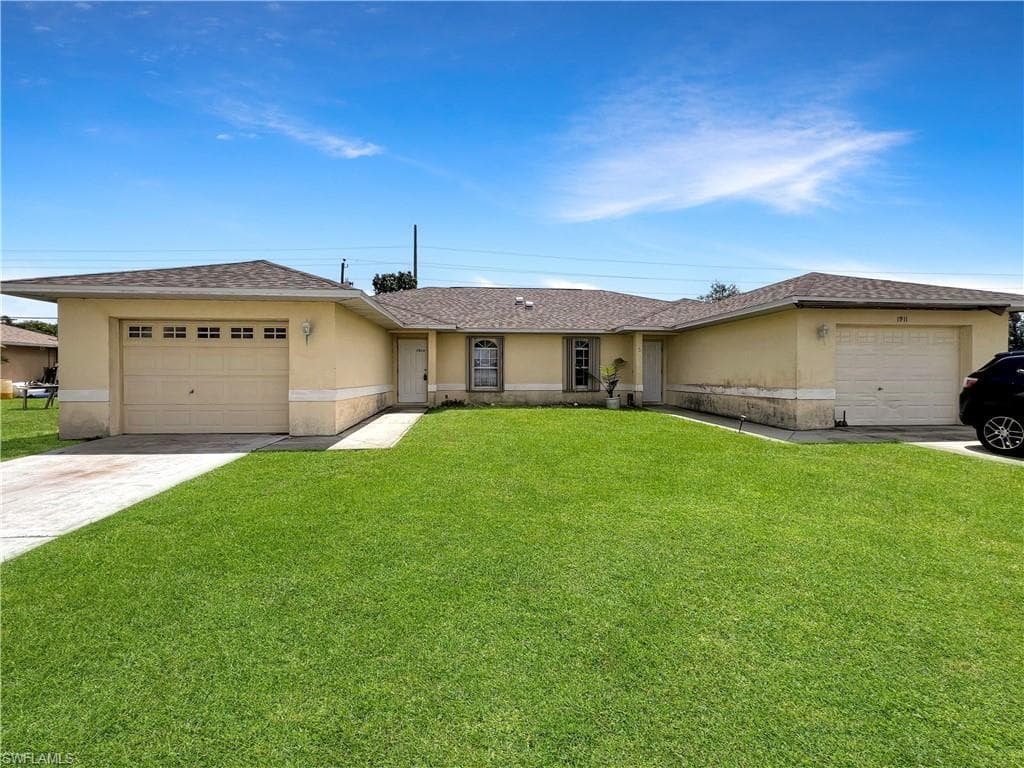 1909 SW Santa Barbara PL 1909 CAPE CORAL, FL 33991