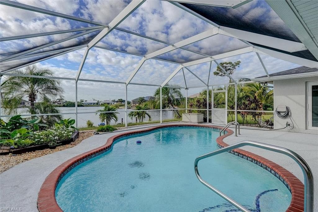 1246 NW 18th ST CAPE CORAL, FL 33993