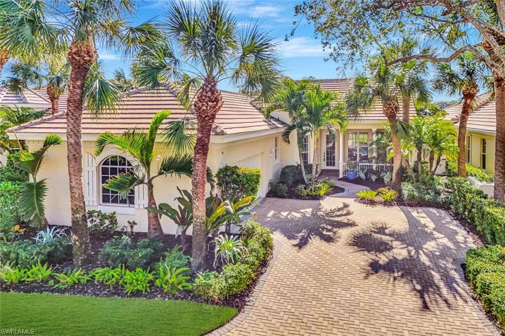 3671 Olde Cottage LN BONITA SPRINGS, FL 34134