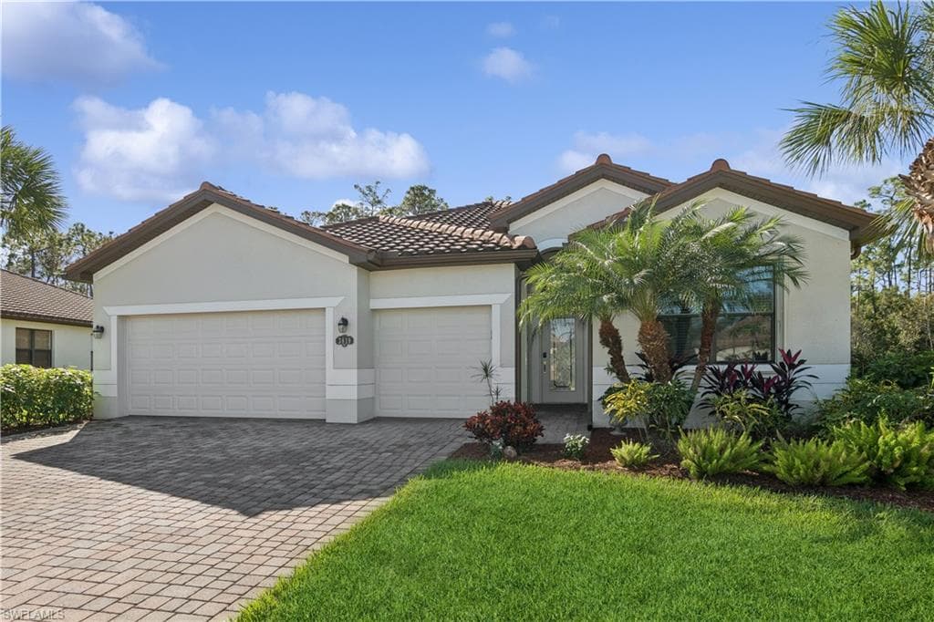 3819 Treasure Cove CIR NAPLES, FL 34114