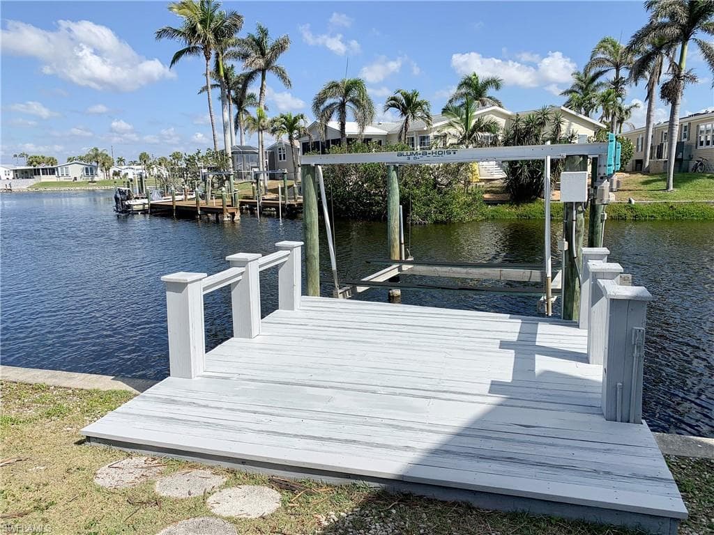 17721 Bryan CT FORT MYERS BEACH, FL 33931