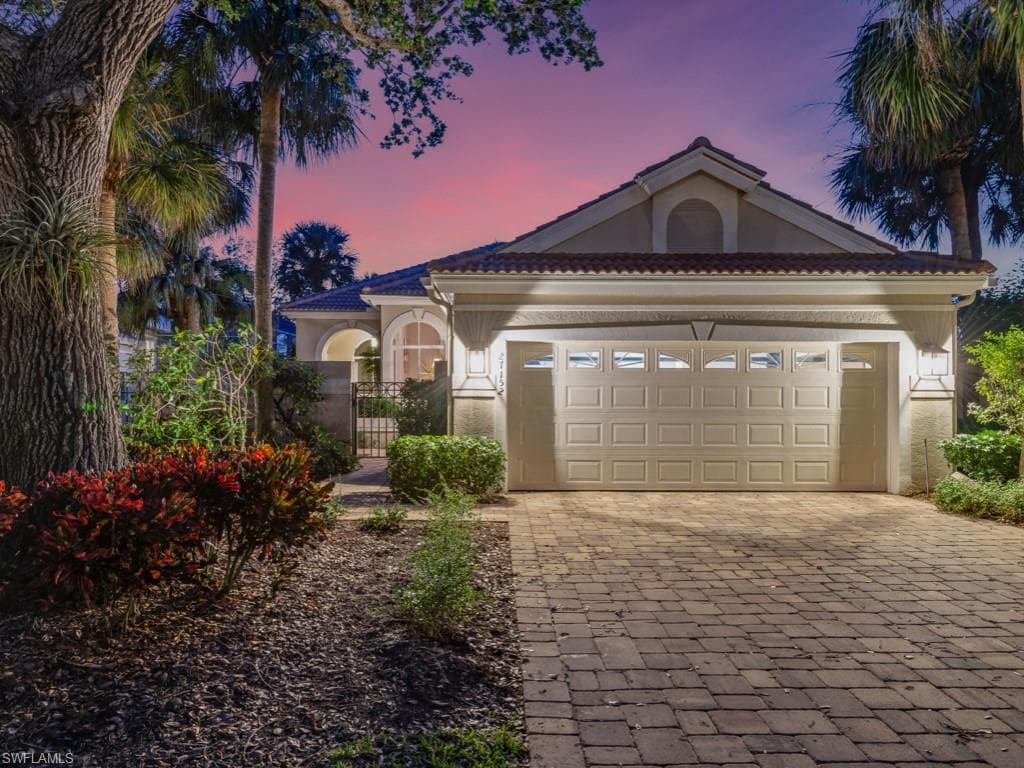 27152 Lost Lake LN BONITA SPRINGS, FL 34134