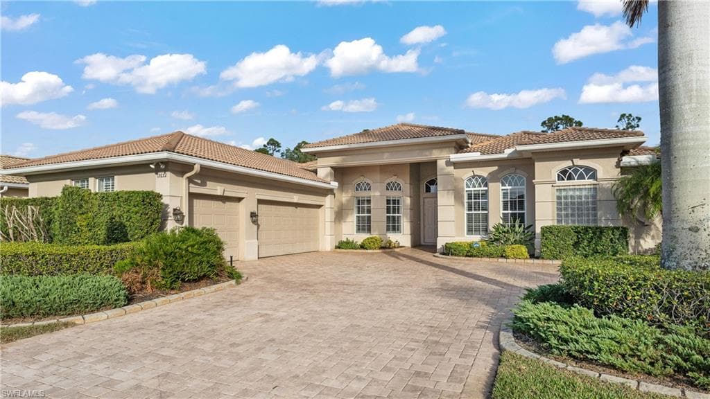19272 La Serena DR ESTERO, FL 33967
