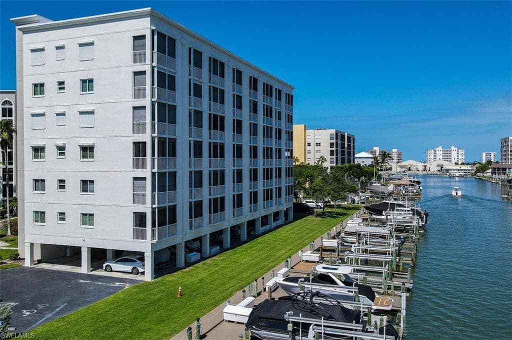 4341 Bay Beach LN 144 FORT MYERS BEACH, FL 33931