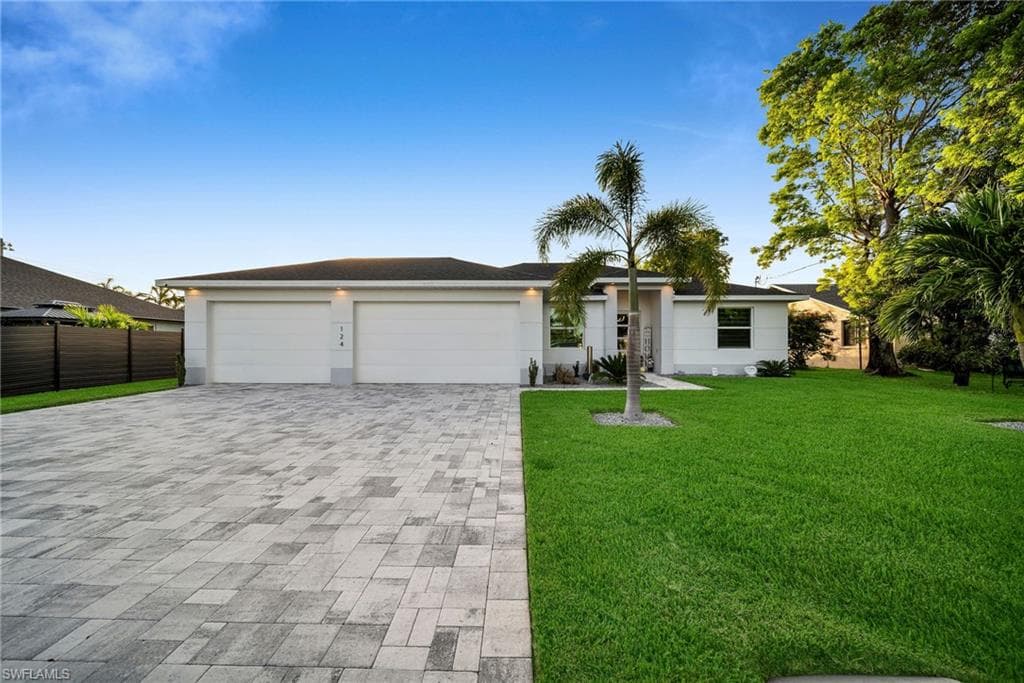 124 NE 23rd AVE CAPE CORAL, FL 33909