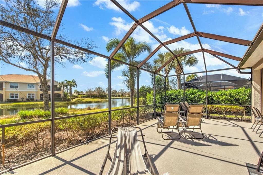 10677 Camarelle CIR FORT MYERS, FL 33913