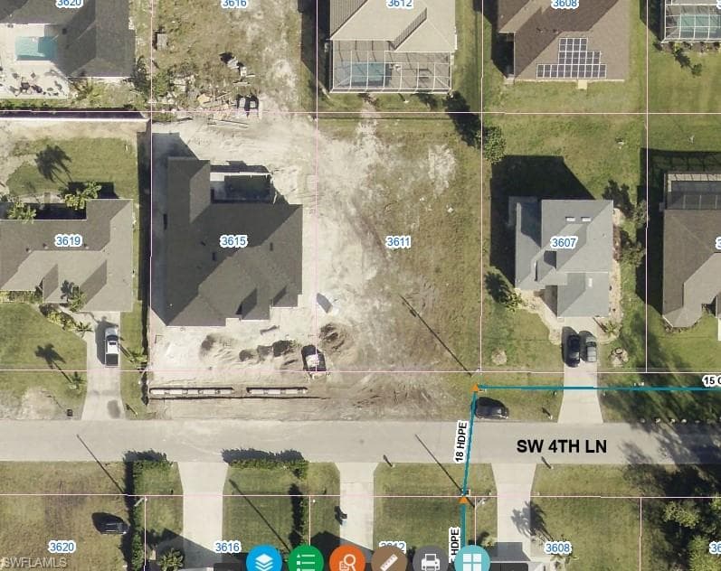 3611 SW 4th LN CAPE CORAL, FL 33991