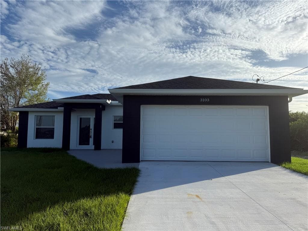 3103 11th ST SW LEHIGH ACRES, FL 33976